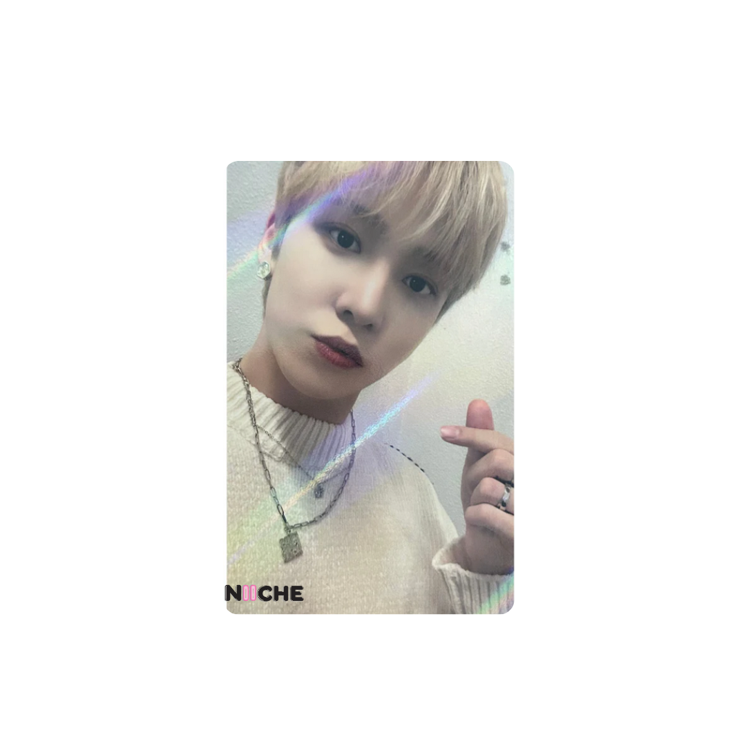 ATEEZ (에이티즈) - YUNHO ODE TO YOUTH POB Hologram Photocard