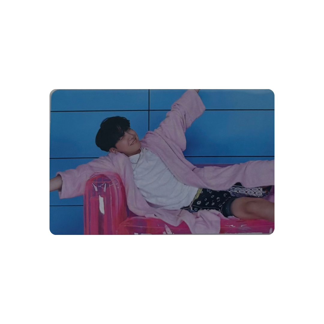 BTS  (방탄소년단)  - j-hope BE Photocard