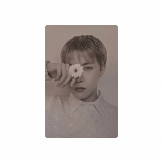 BTS  (방탄소년단)  - j-hope Monochrome Photocard #1