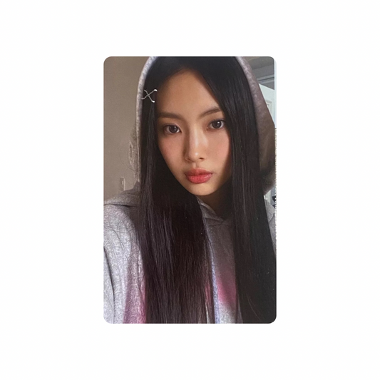 New Jeans (뉴진스) - HYEIN Bunnies Camp Photocard 1