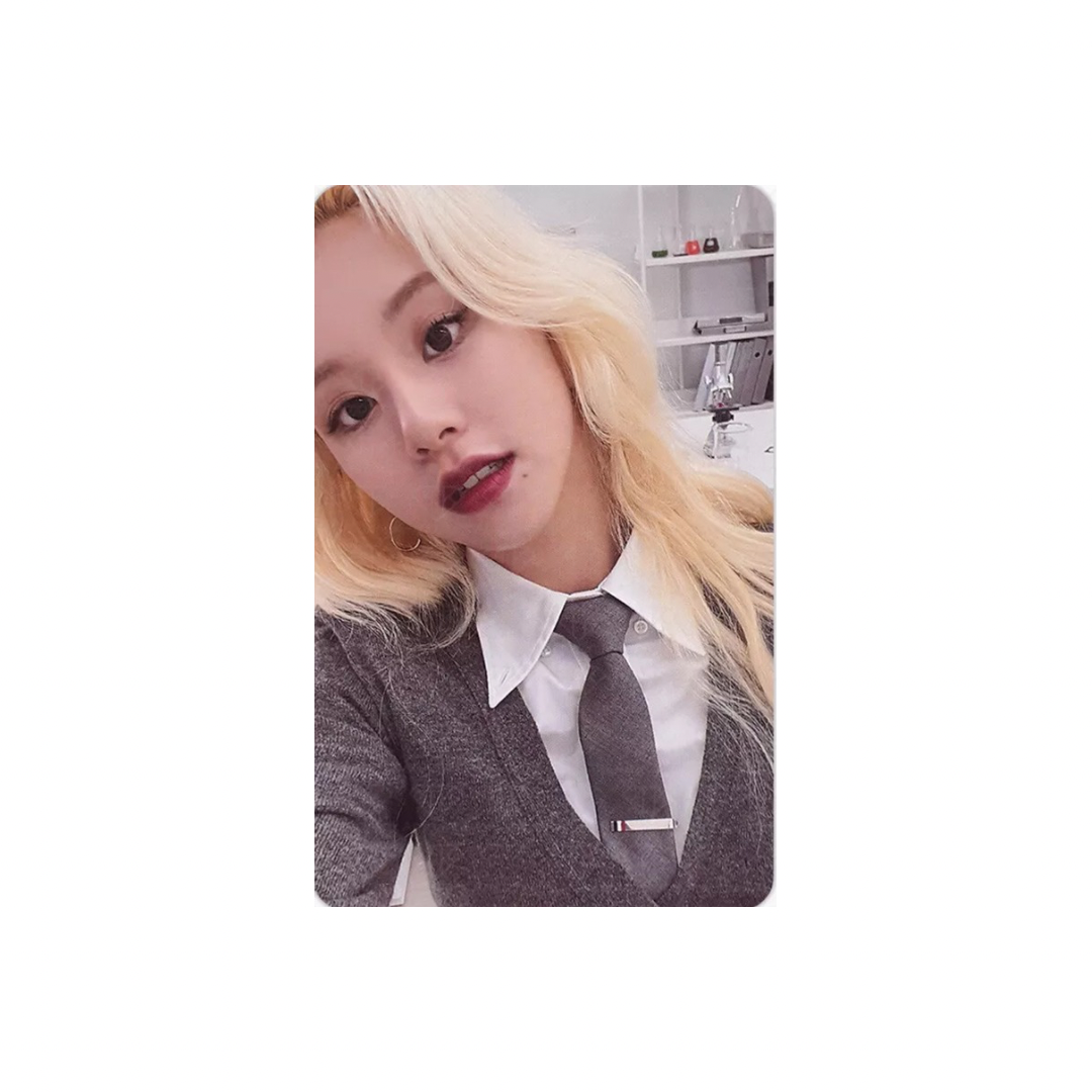 TWICE ( 트와이스) - CHAEYOUNG [FORMULA OF LOVE] Photocard