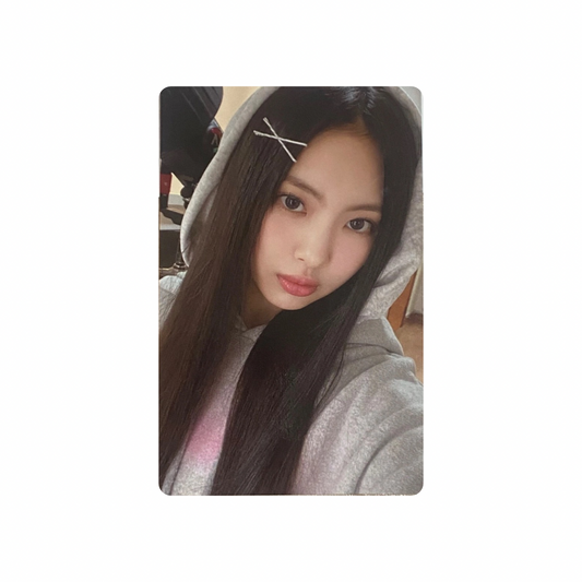New Jeans (뉴진스) - HYEIN Bunnies Camp Photocard 2