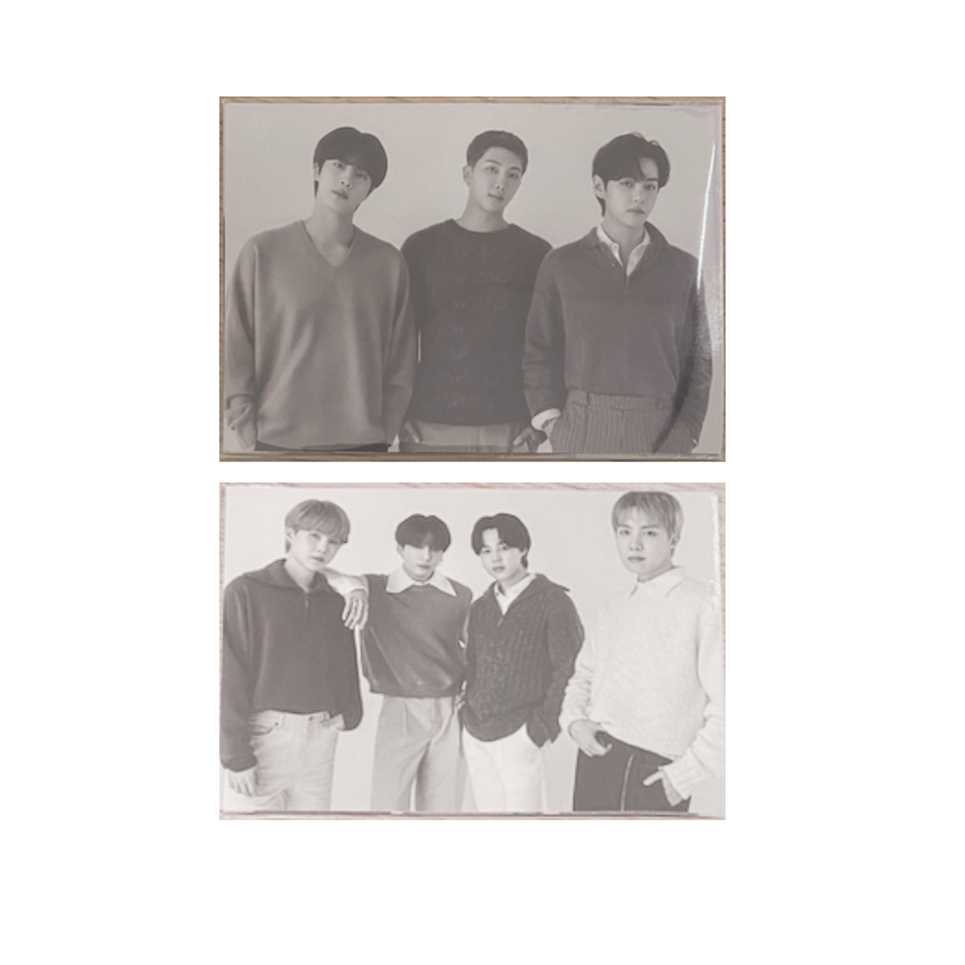 BTS  (방탄소년단)  -  Monochrome Crewneck Shirt Photocard