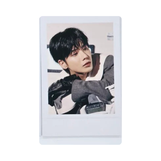 TOMORROW x TOGETHER (투모로우바이투게더) - TAEHYUN SANCTUARY Apple Music POB Photocard (Copy)