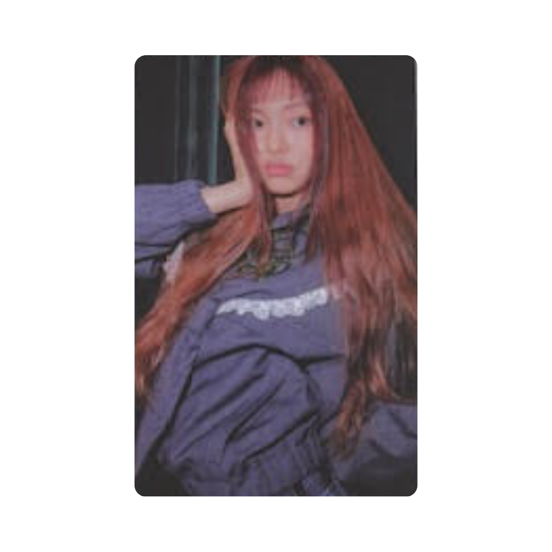 New Jeans (뉴진스) - HYEIN OMG Weverse POB Photocard