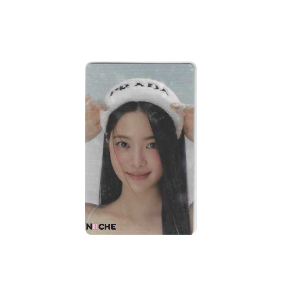 LE SSERAFIM (르세라핌) - EUNCHAE ANTIFRAGILE [Compact Ver] Weverse POB Photocard